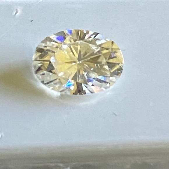 7x5 oval C&C forever classic moissanite - Picture 2 of 6